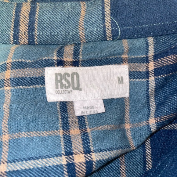 RSQ Cropped Flannel - Picture 4 of 6